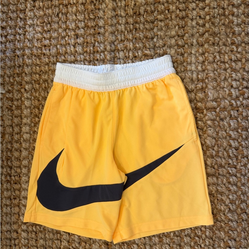 Nike Dri Fit Yellow Kids' Athletic Shorts with White Waistband SZ Med NWOT